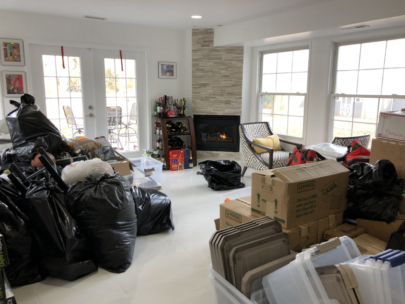 Livingroom-Moving 2019 before